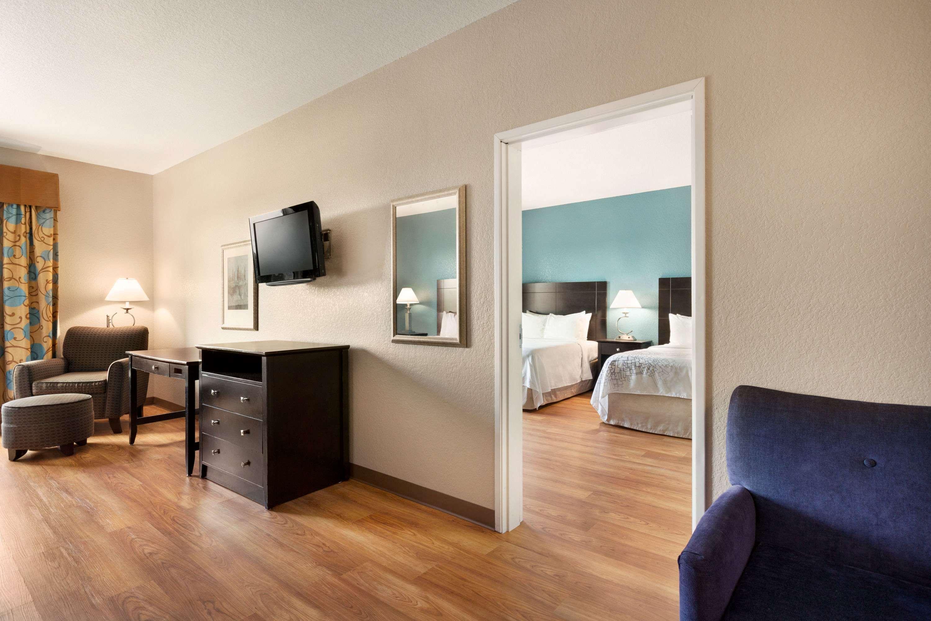 Studio 6 San Antonio - East ภายนอก รูปภาพ